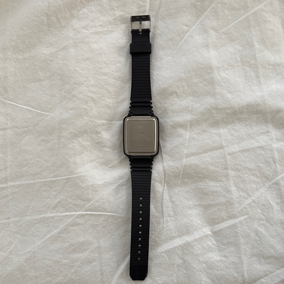 Timex Black Digital Calculator Watch - Vintage circa 1988 - Picture 3 of 4